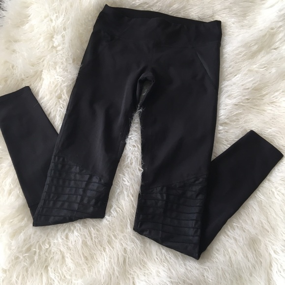 JoyLab | Premium Mid-Rise Moto Leggings - Picture 3 of 7